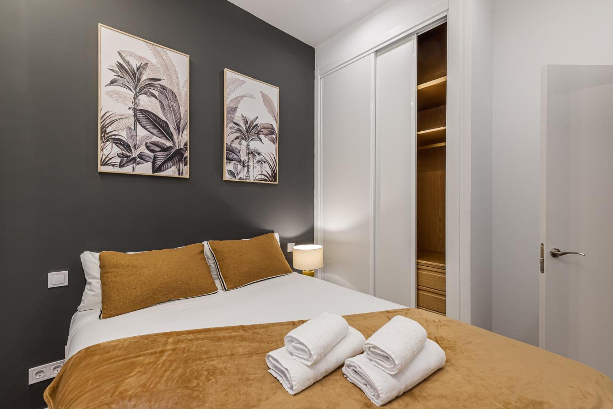 Queens Letras I - Alquiler Corta Duracion Apartamento Madrid