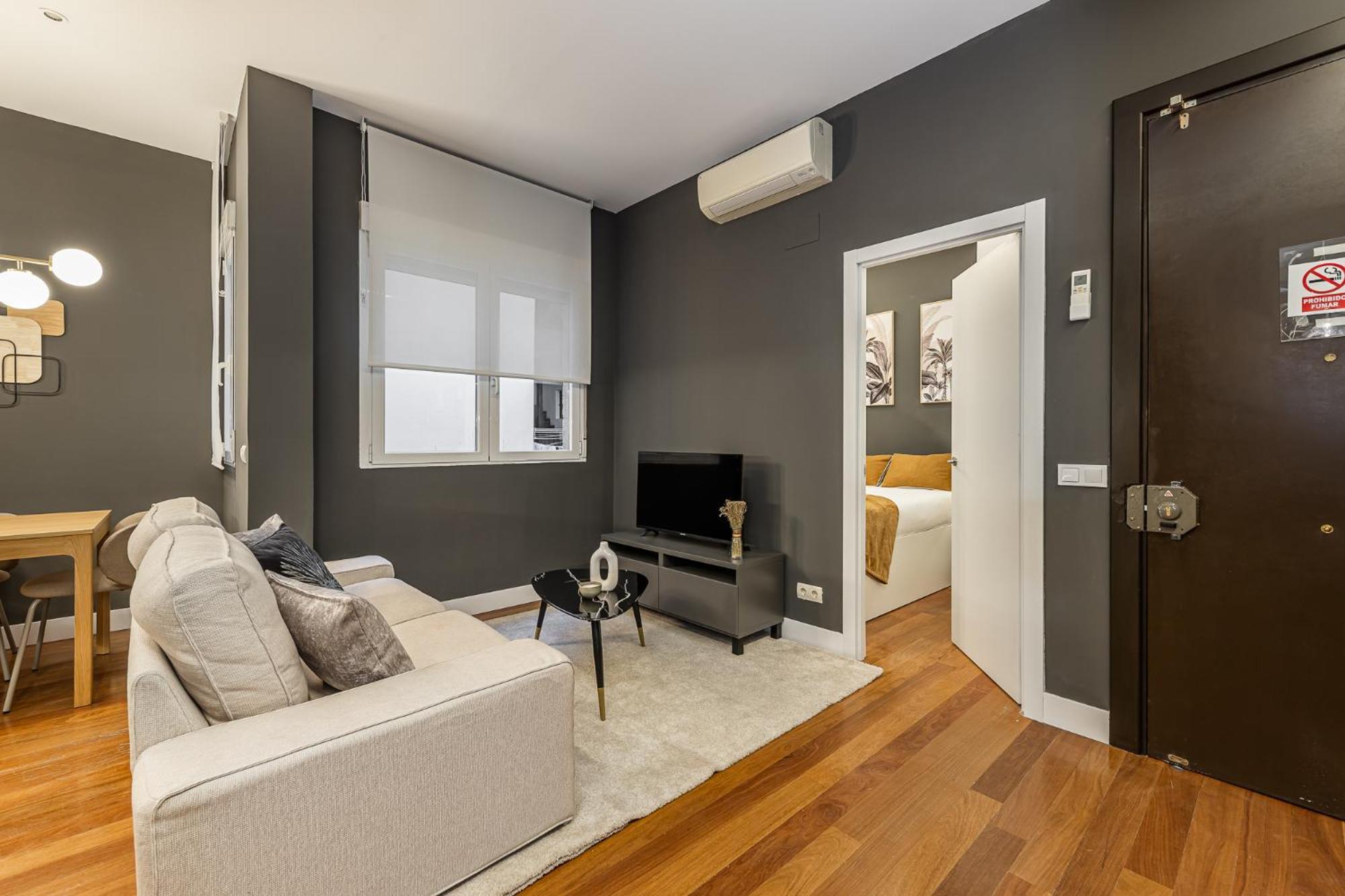Apartamento Queens Letras I - Alquiler Corta Duracion Madrid